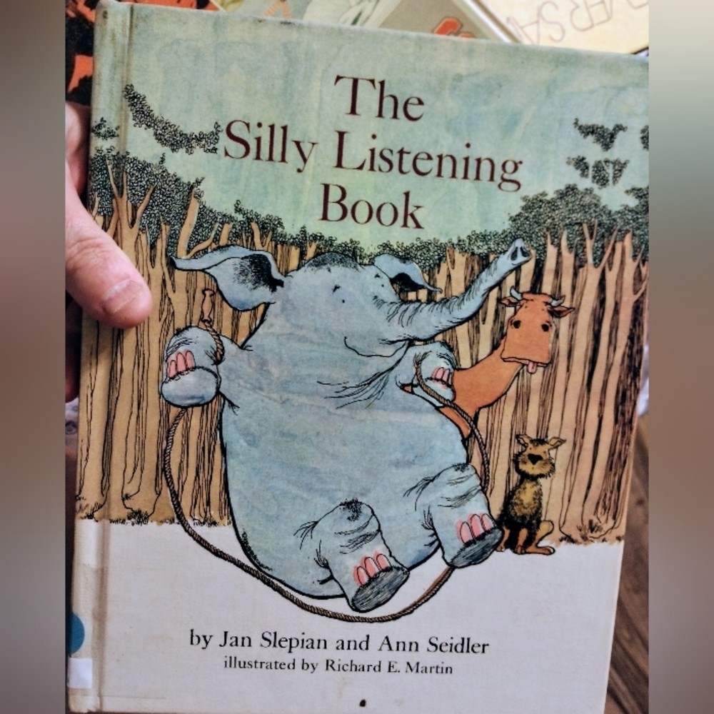 Vintage 1967 The Silly Listening Book